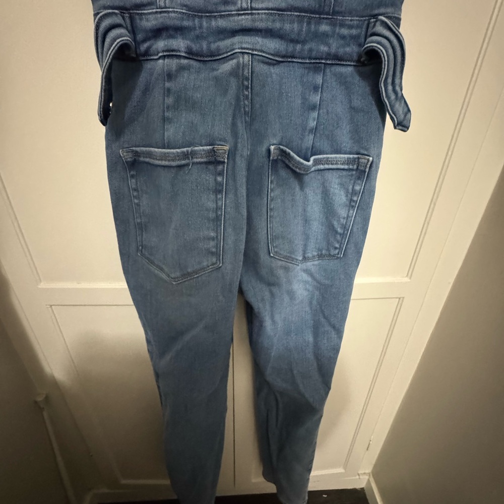 Good American Light Blue Denim Short-Sleeve Jumpsuit - Picture 8 of 9